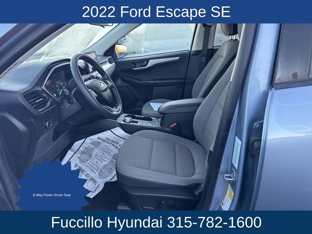 2022 Ford Escape SE