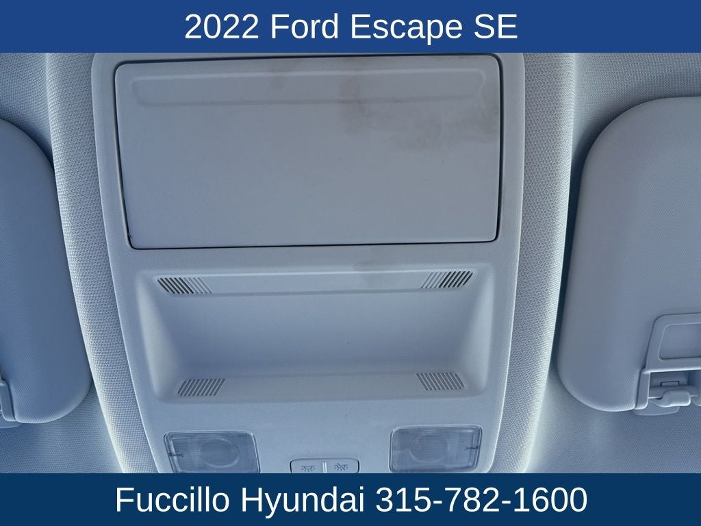 2022 Ford Escape SE