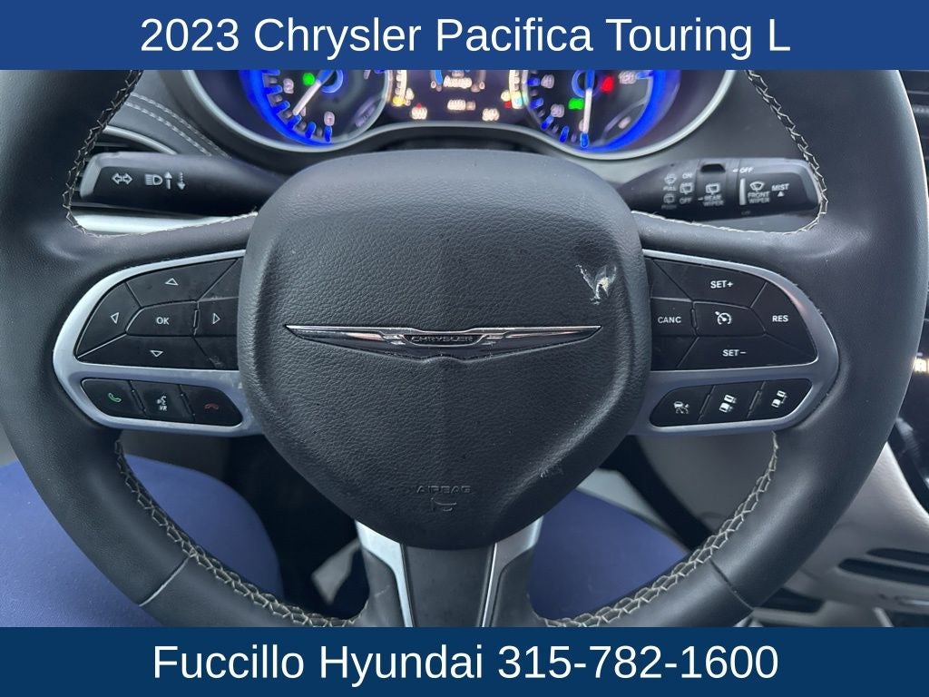 2023 Chrysler Pacifica Touring L