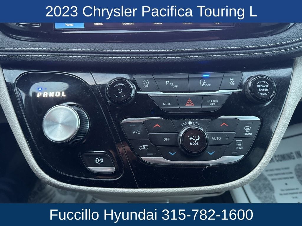 2023 Chrysler Pacifica Touring L