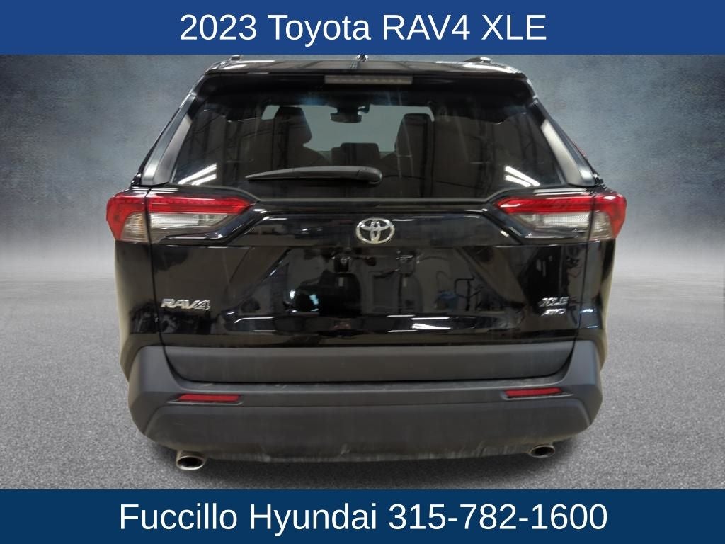 2023 Toyota RAV4 XLE