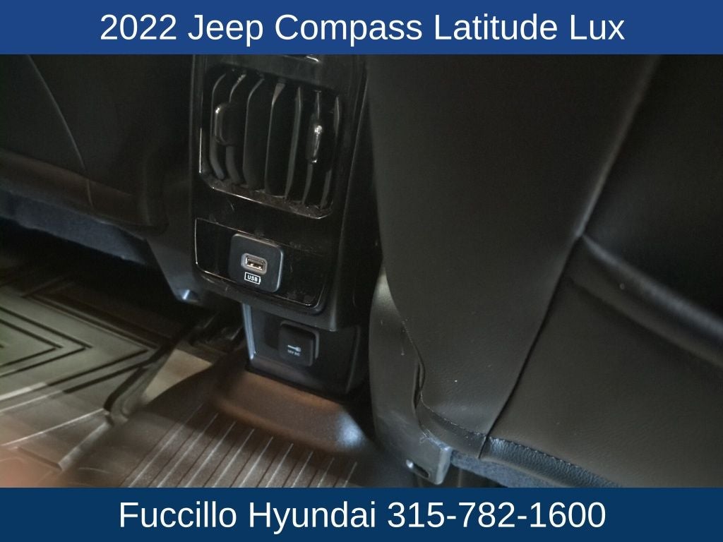 2022 Jeep Compass Latitude Lux