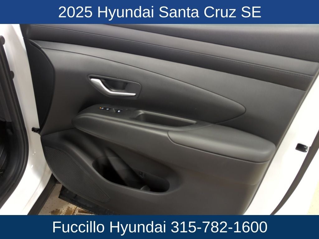 2025 Hyundai Santa Cruz SE
