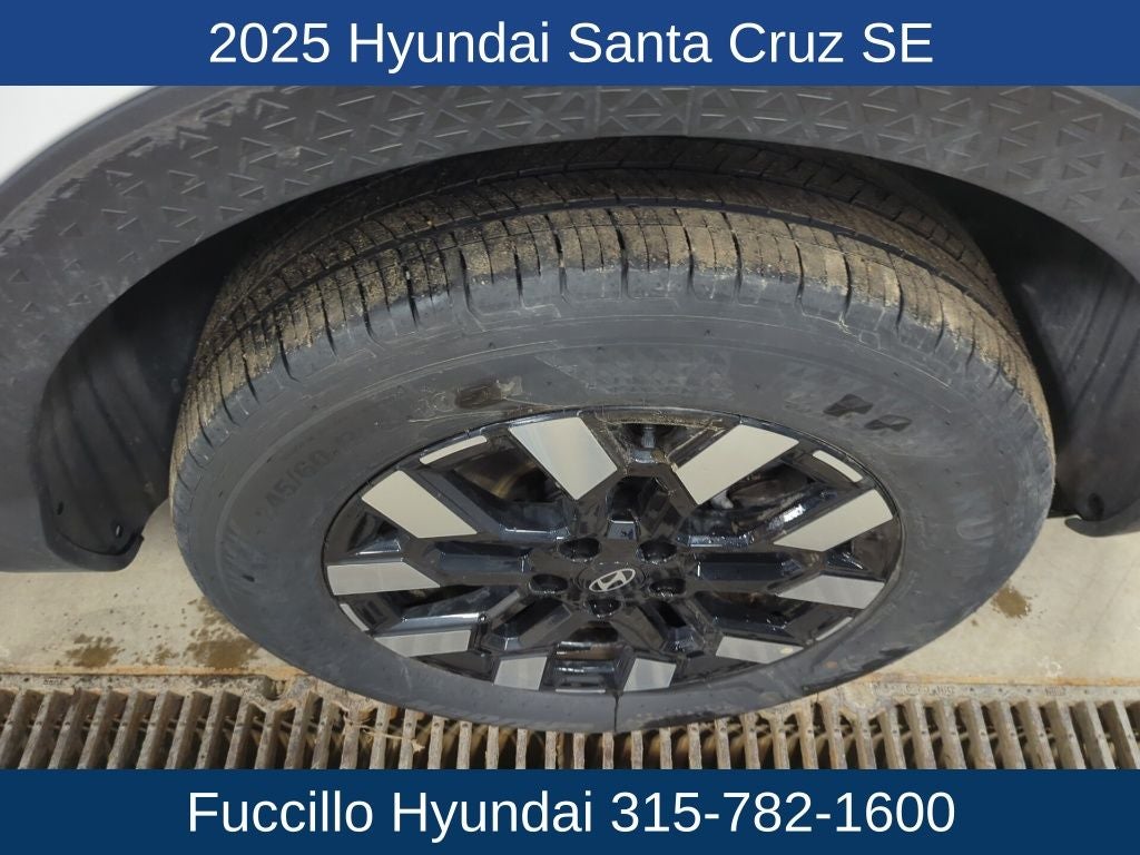 2025 Hyundai Santa Cruz SE