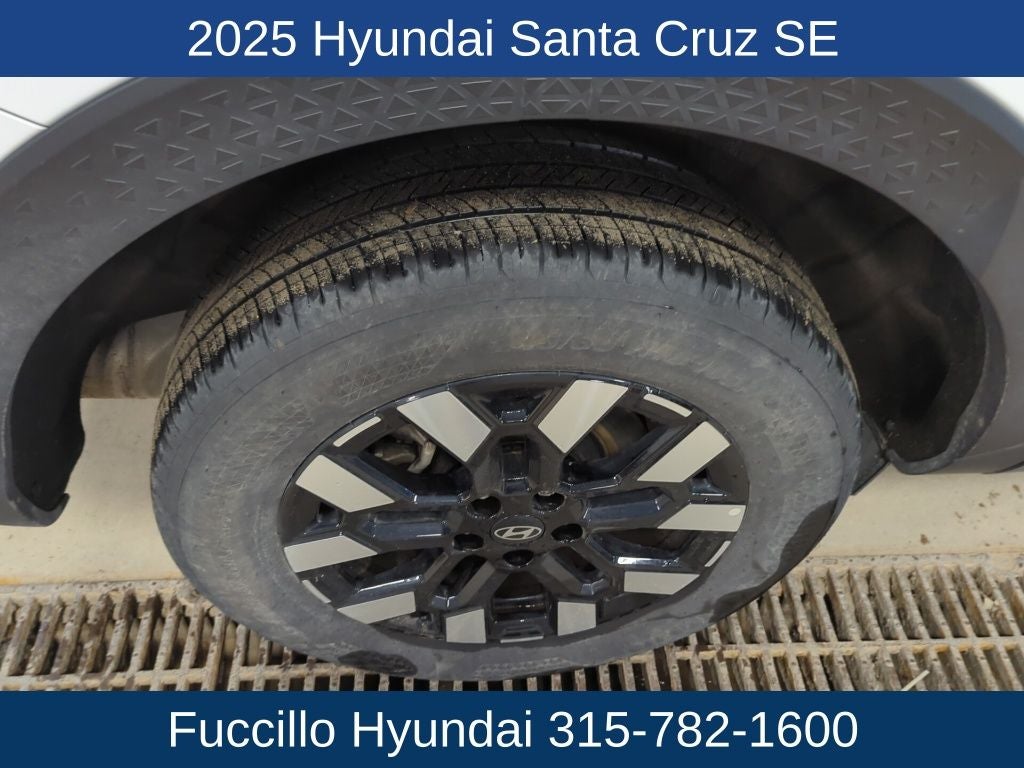 2025 Hyundai Santa Cruz SE