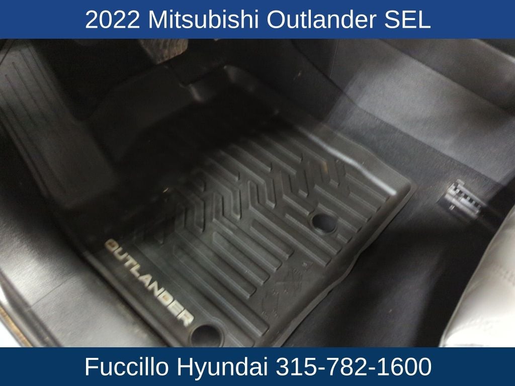 2022 Mitsubishi Outlander SEL