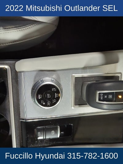 2022 Mitsubishi Outlander SEL