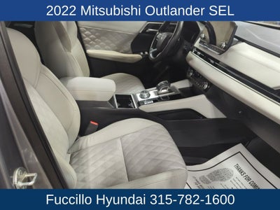 2022 Mitsubishi Outlander SEL