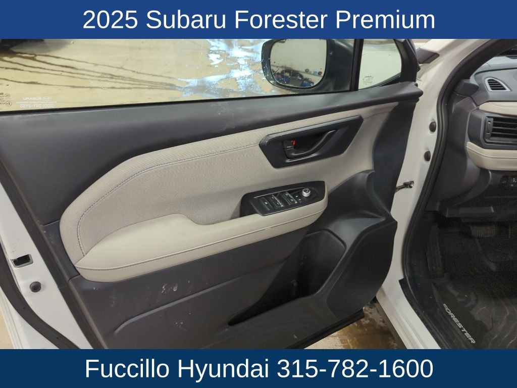 2025 Subaru Forester Premium
