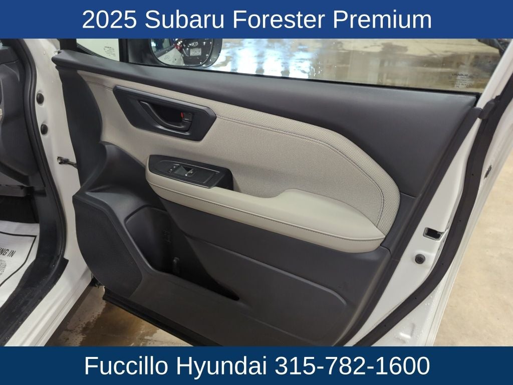 2025 Subaru Forester Premium