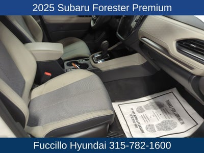 2025 Subaru Forester Premium