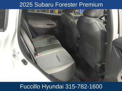 2025 Subaru Forester Premium