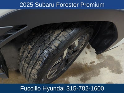 2025 Subaru Forester Premium