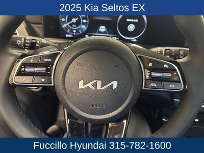 2025 Kia Seltos EX
