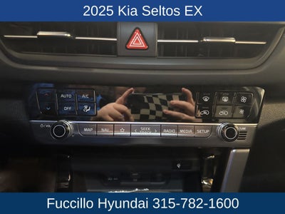 2025 Kia Seltos EX