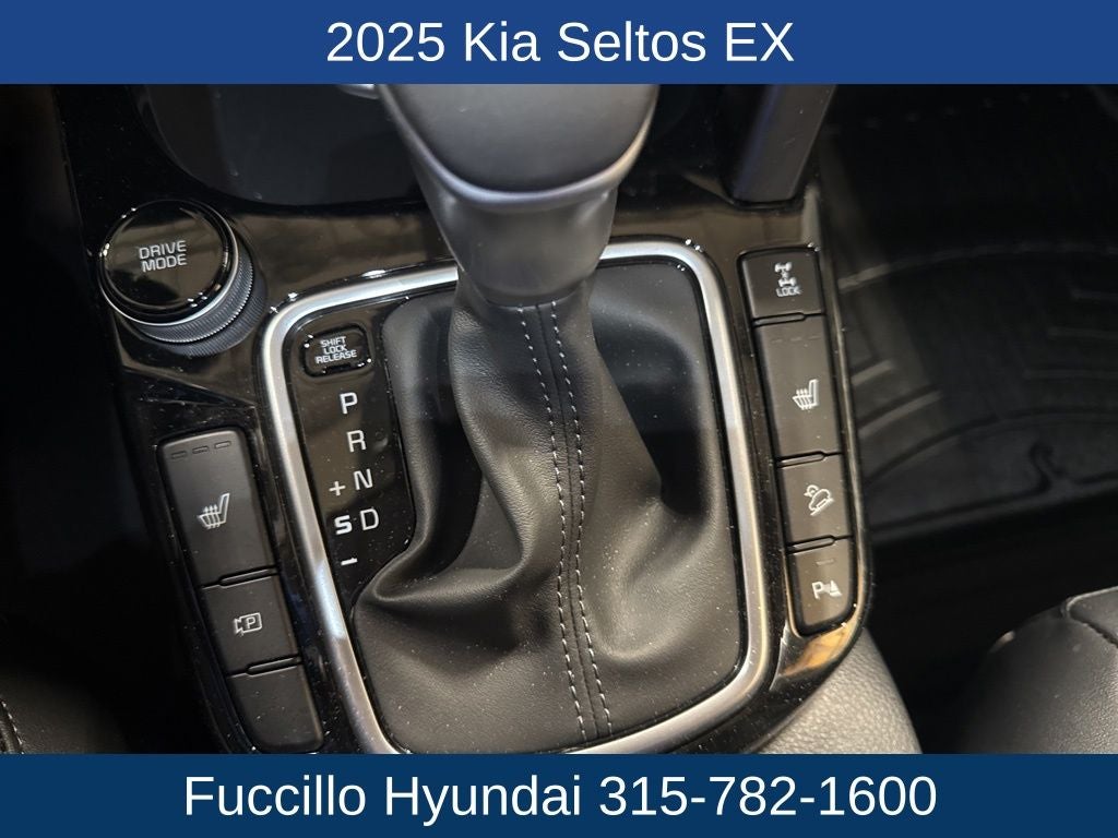2025 Kia Seltos EX
