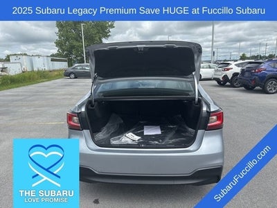 2025 Subaru LEGACY Premium