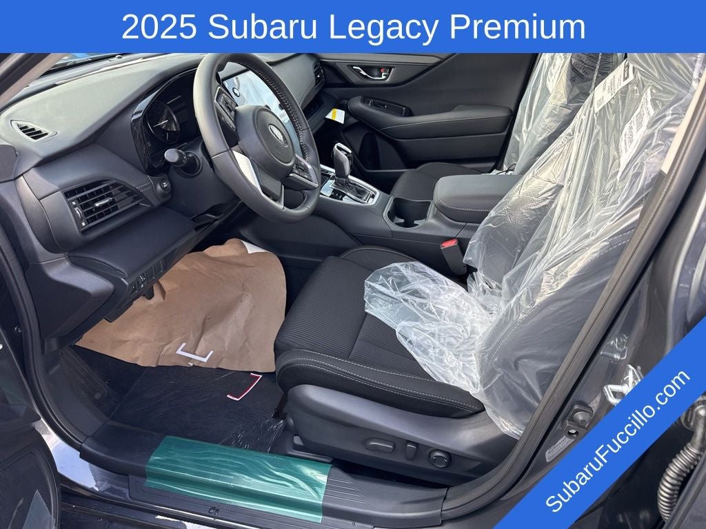 2025 Subaru LEGACY Premium