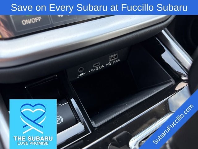 2025 Subaru LEGACY Premium