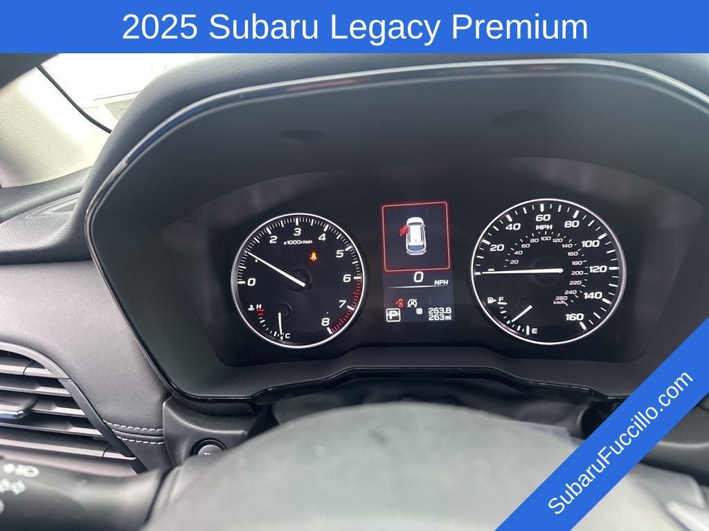 2025 Subaru LEGACY Premium