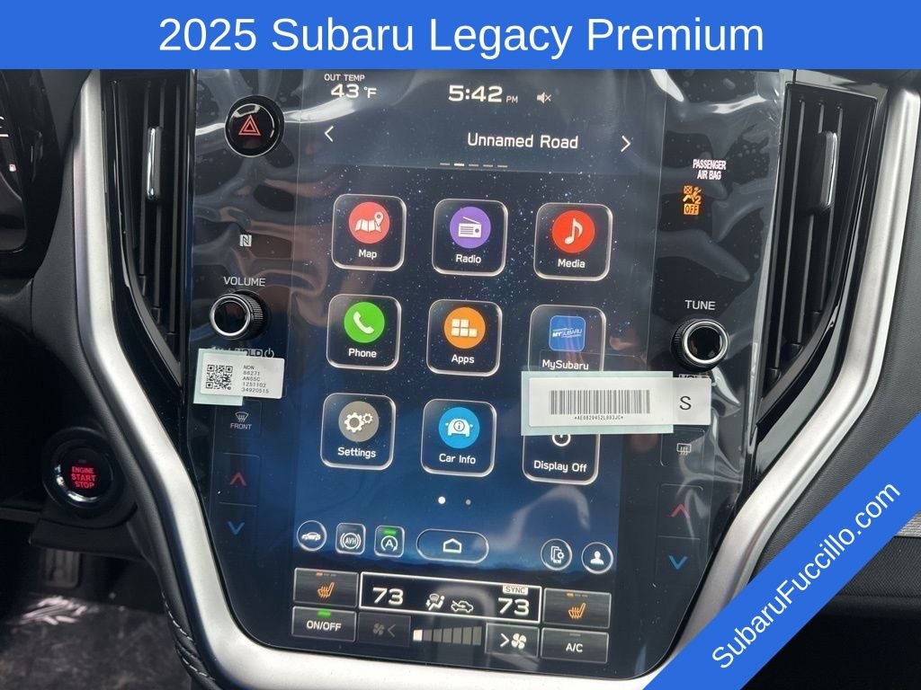 2025 Subaru LEGACY Premium