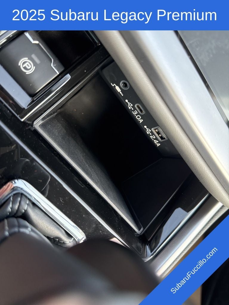 2025 Subaru LEGACY Premium