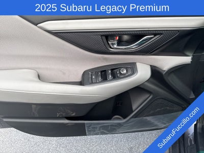 2025 Subaru LEGACY Premium