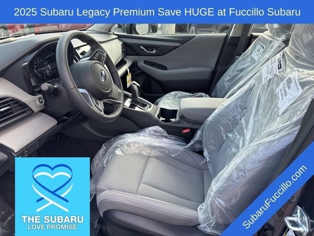 2025 Subaru LEGACY Premium