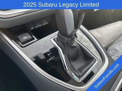 2025 Subaru LEGACY Limited