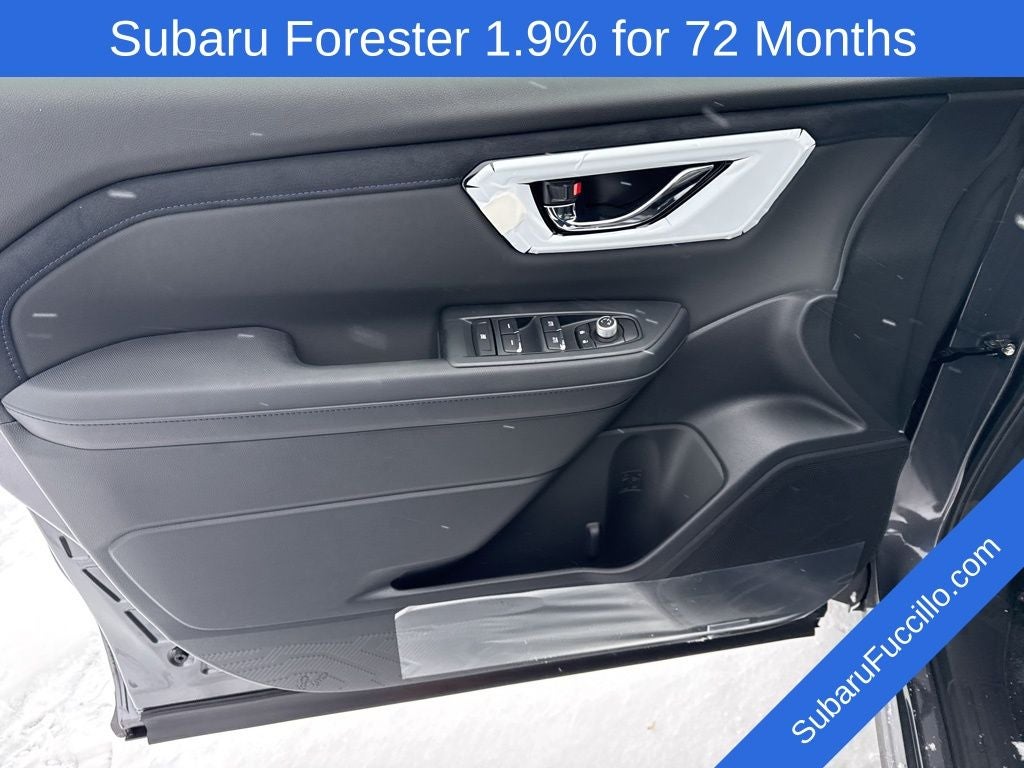 2025 Subaru FORESTER Limited