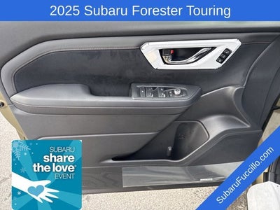 2025 Subaru FORESTER Touring