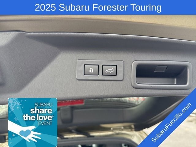 2025 Subaru FORESTER Touring