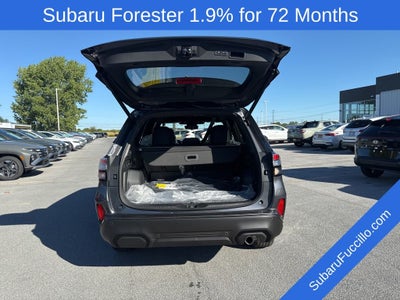 2025 Subaru FORESTER Touring