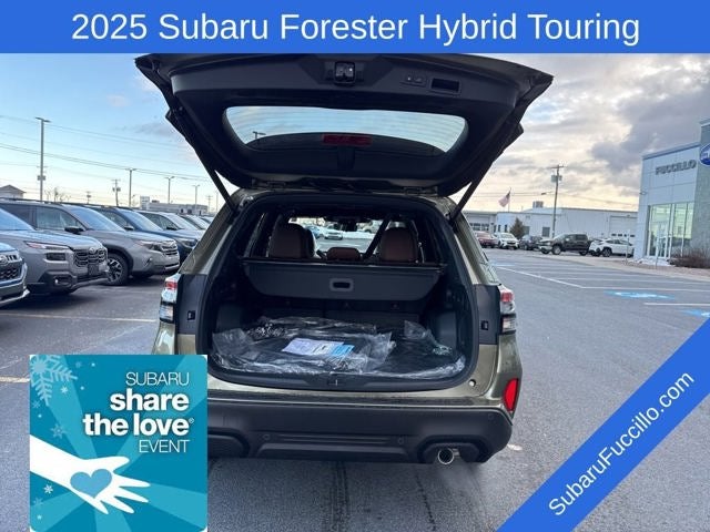 2025 Subaru FORESTER Touring Hybrid