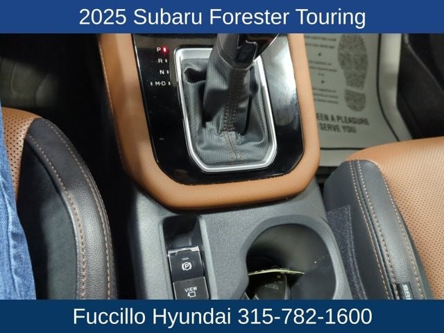 2025 Subaru Forester Base