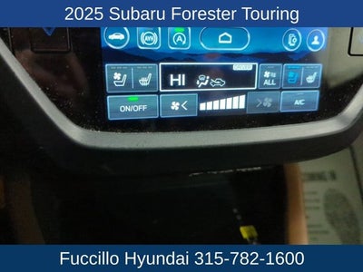 2025 Subaru Forester Base