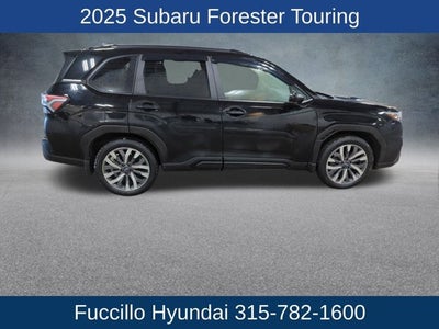 2025 Subaru Forester Base