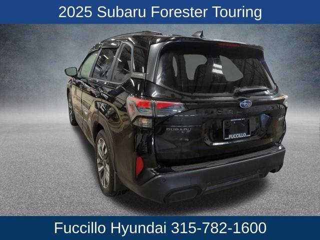 2025 Subaru Forester Base