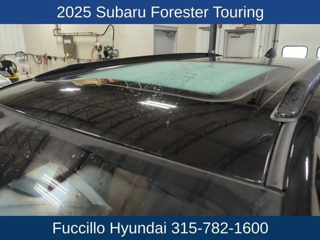 2025 Subaru Forester Base